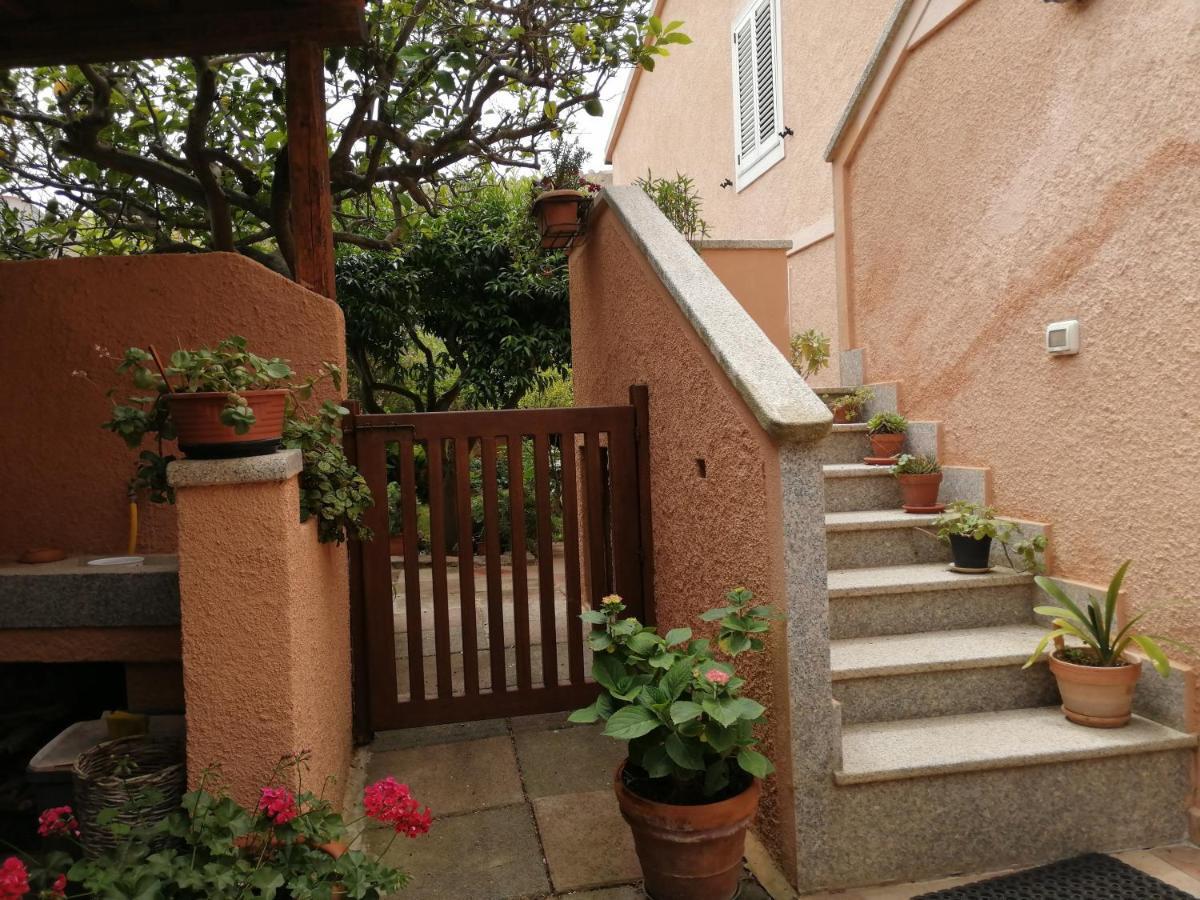 Corte Mannoni Porto Pozzo Extérieur photo